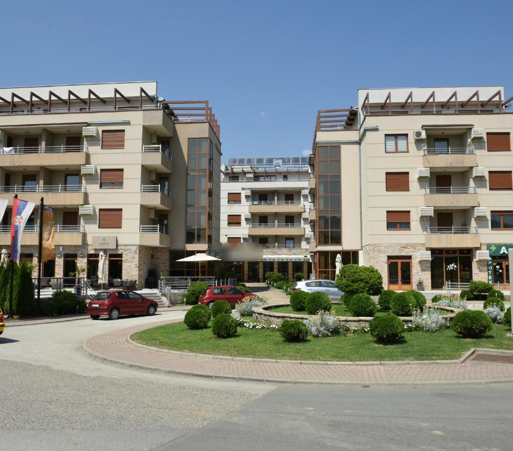 Relax Lux Apartment Vrnjacka Banja Bagian luar foto