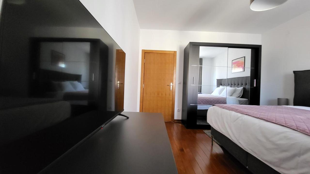 Relax Lux Apartment Vrnjacka Banja Bagian luar foto